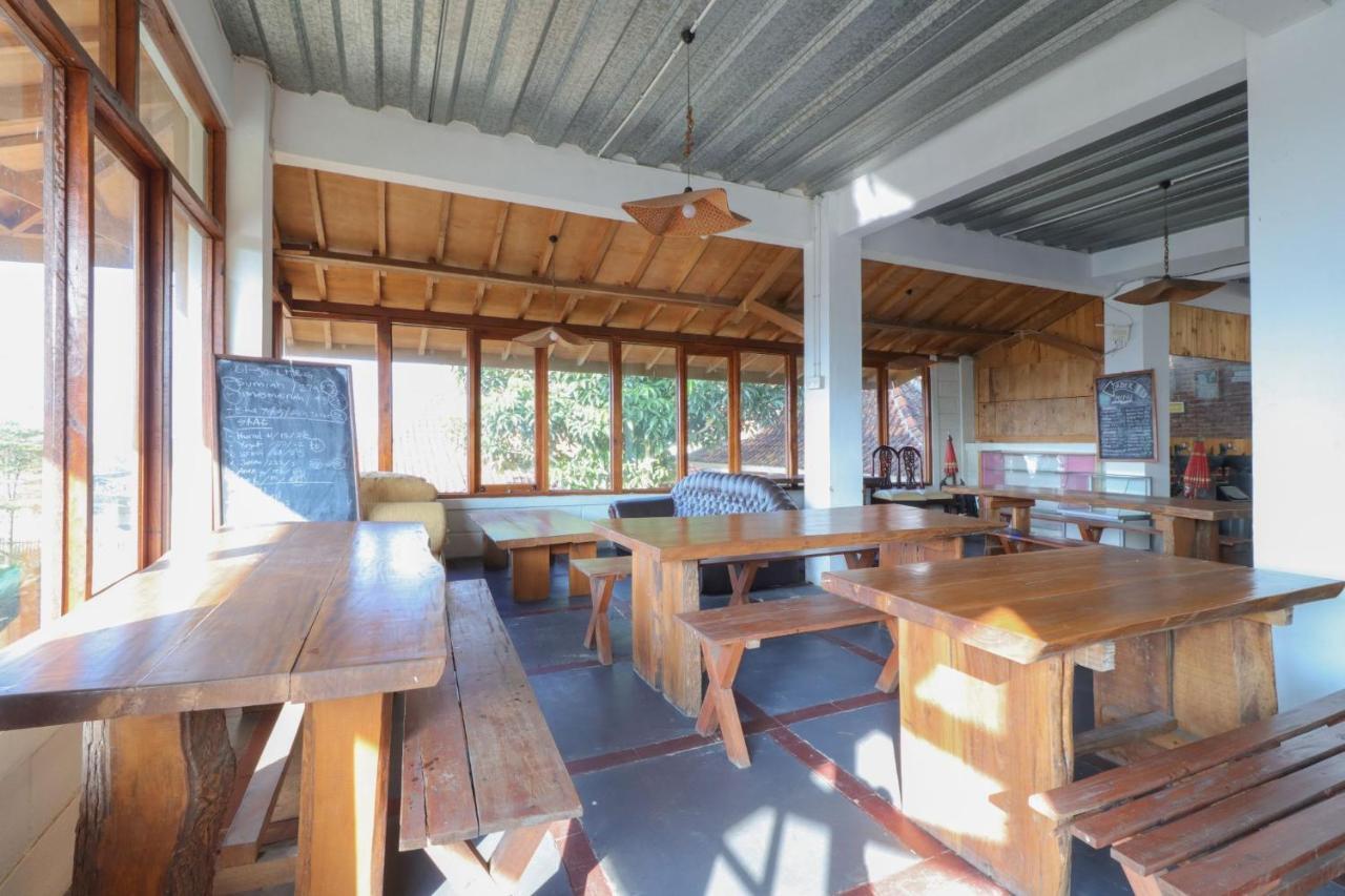 Lembur Incu Syariah Villa & Resto Lembang Zewnętrze zdjęcie