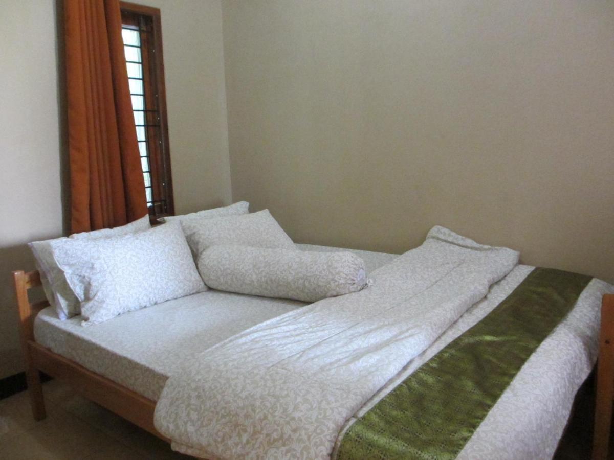 Lembur Incu Syariah Villa & Resto Lembang Zewnętrze zdjęcie